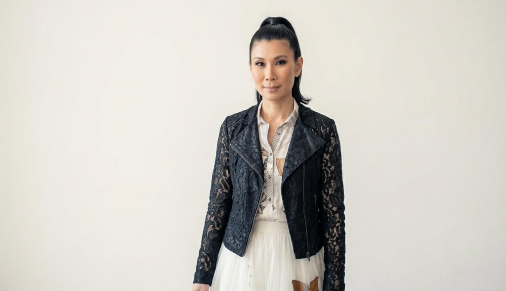 Feature image of Shani Levni representing modern multidisciplinary art, identity, creativity, and community-based artistic expression